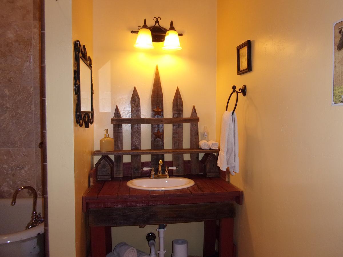 The Cub Inn B&B Groveland Esterno foto