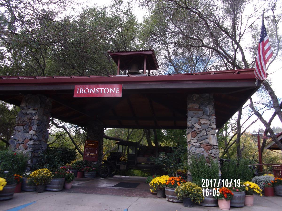 The Cub Inn B&B Groveland Esterno foto